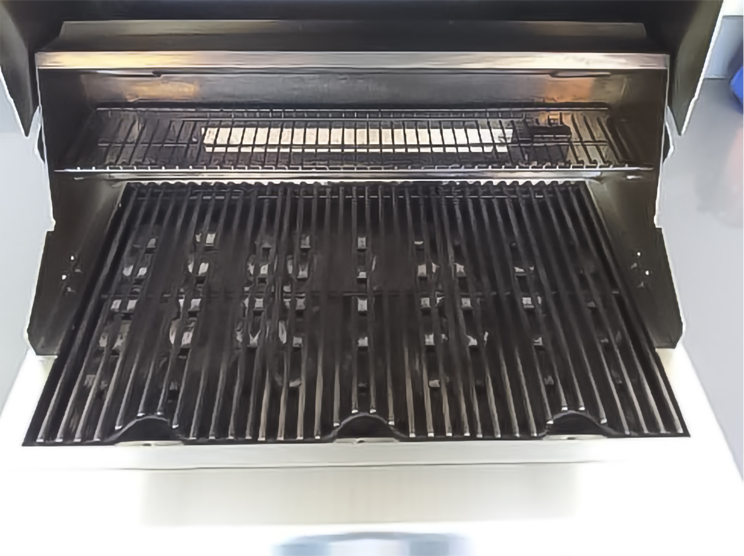 Immaculate cleaned BBQ grill grates — It Needs to be Perfect LLC